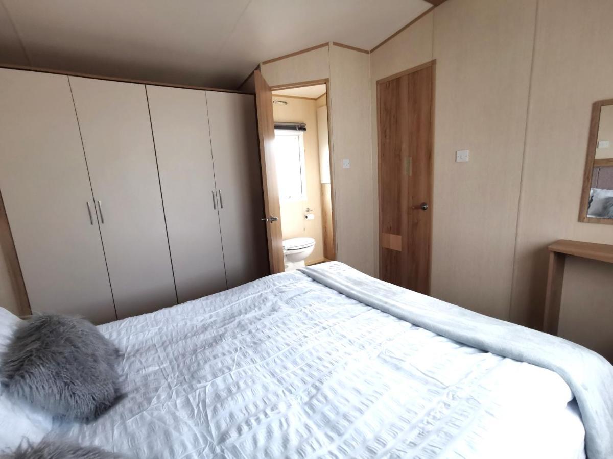 Snowdonia Sunbeach Holiday Sea And Mountain View Llwyngwril Exterior photo